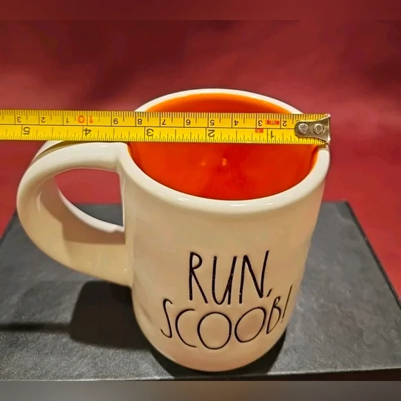 Rae Dunn Run Scoob! Scooby Doo 3D Ceramic Mug Shaggy Halloween - Picture 5 of 6